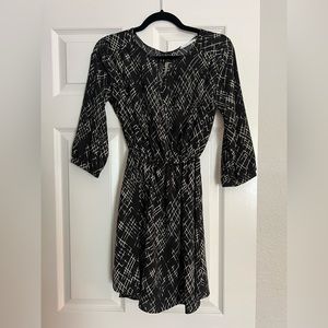 LUSH Black Patterned Dress Size S